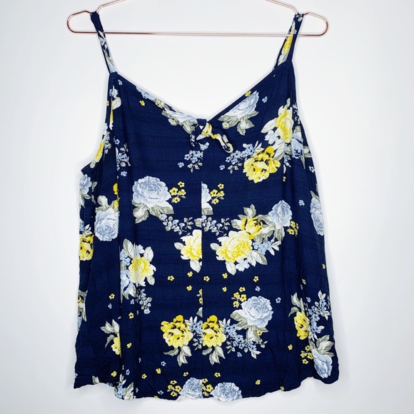 torrid Tops - Torrid yellow rose crepe navy tank size 1 XL